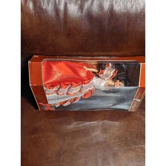 NWT BARBIE Special Edition Collectible 1997 Happy Holidays 17832 - Picture 7 of 7